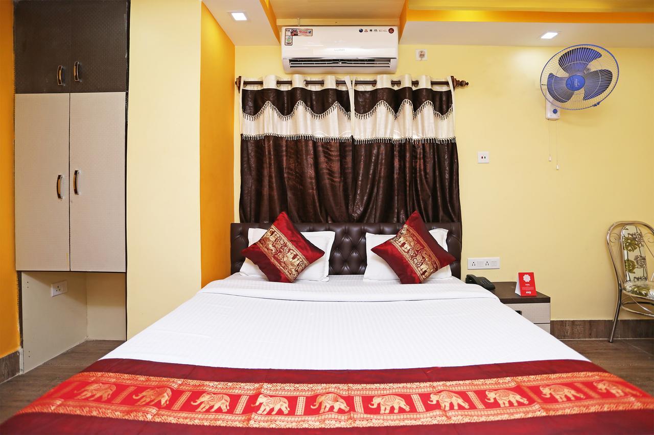 Oyo 9975 Hotel Asmeet Calcutta Extérieur photo