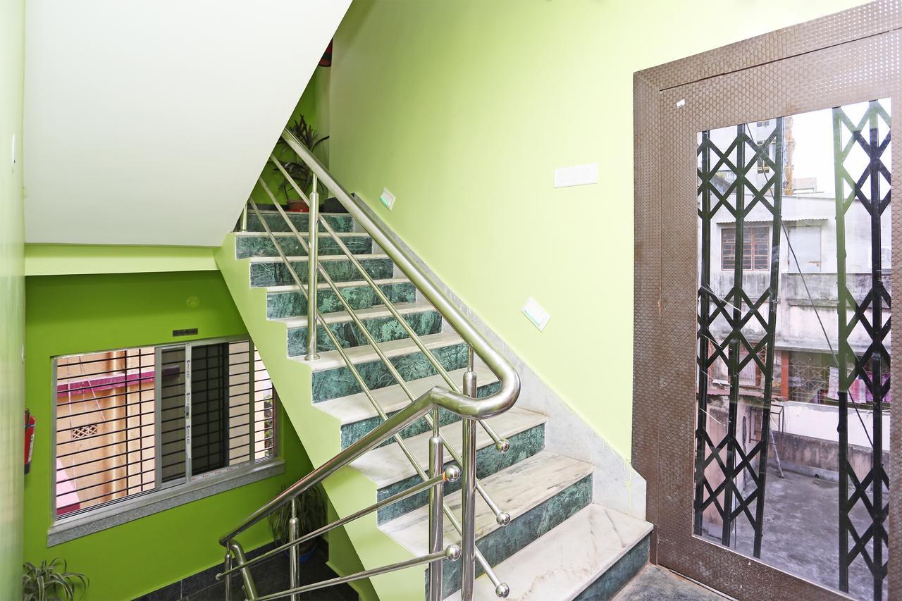 Oyo 9975 Hotel Asmeet Calcutta Extérieur photo