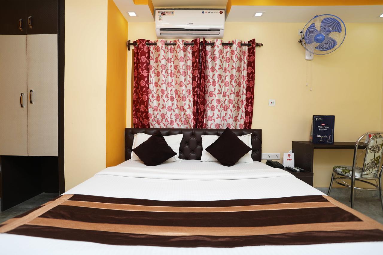 Oyo 9975 Hotel Asmeet Calcutta Extérieur photo