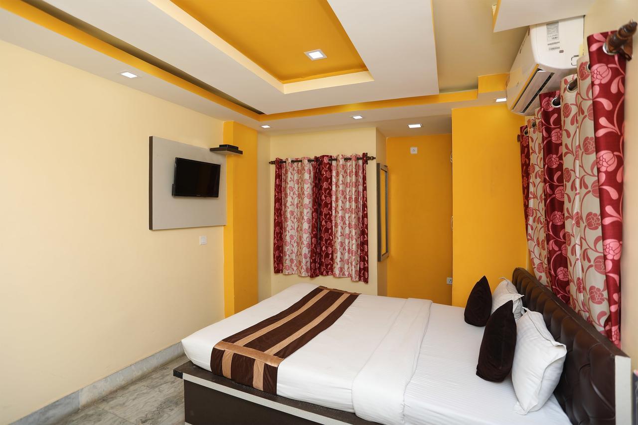 Oyo 9975 Hotel Asmeet Calcutta Extérieur photo